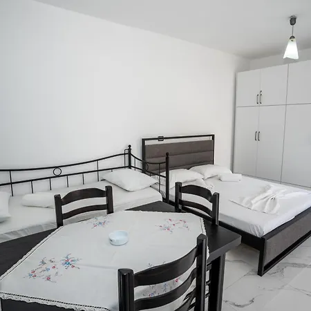 Apartment Kris Vacations In Sarande