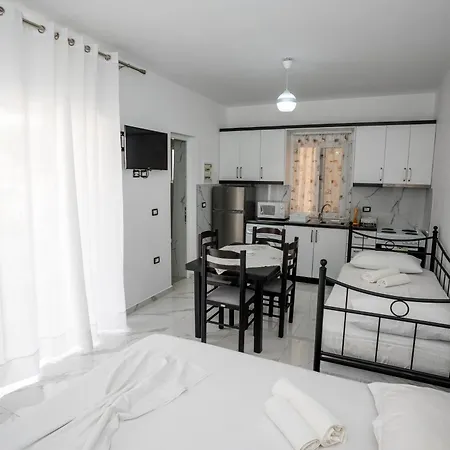 Kris Vacations In Apartment Sarande